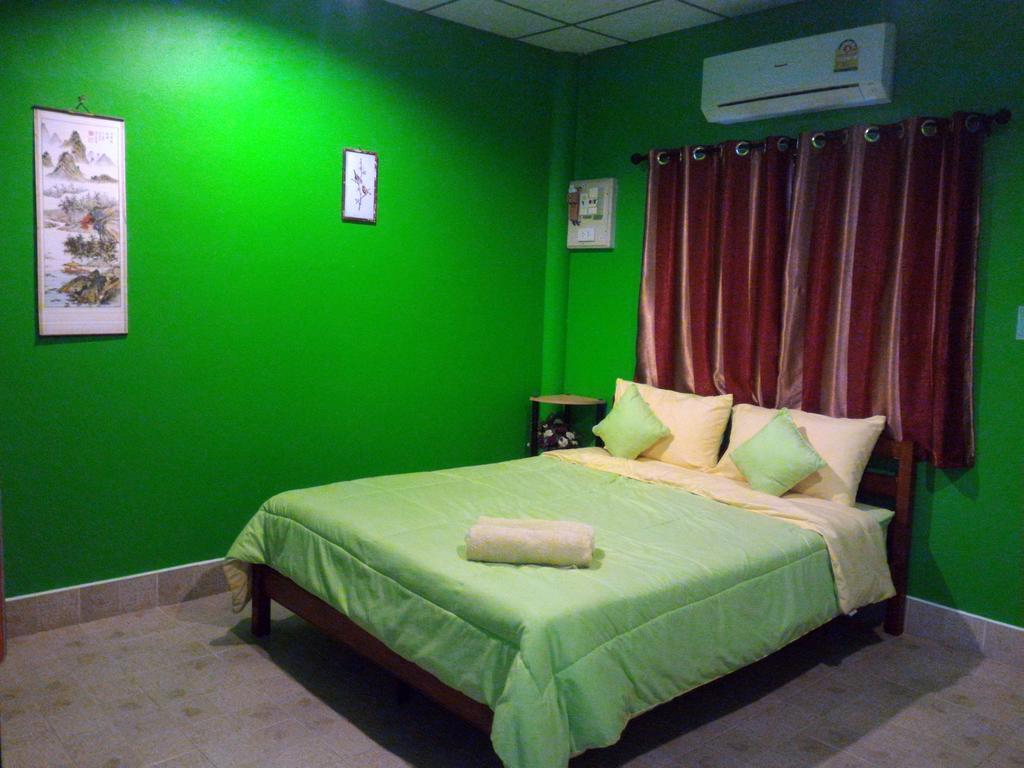 Baan Benjathip Hostel Amphawa Ngoại thất bức ảnh