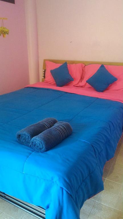 Baan Benjathip Hostel Amphawa Ngoại thất bức ảnh