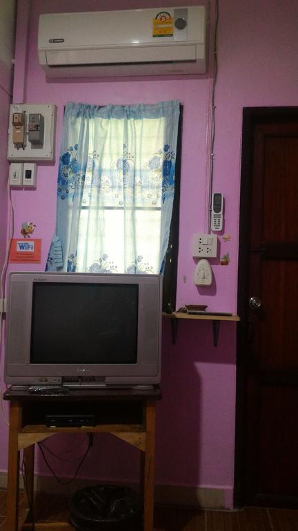 Baan Benjathip Hostel Amphawa Ngoại thất bức ảnh