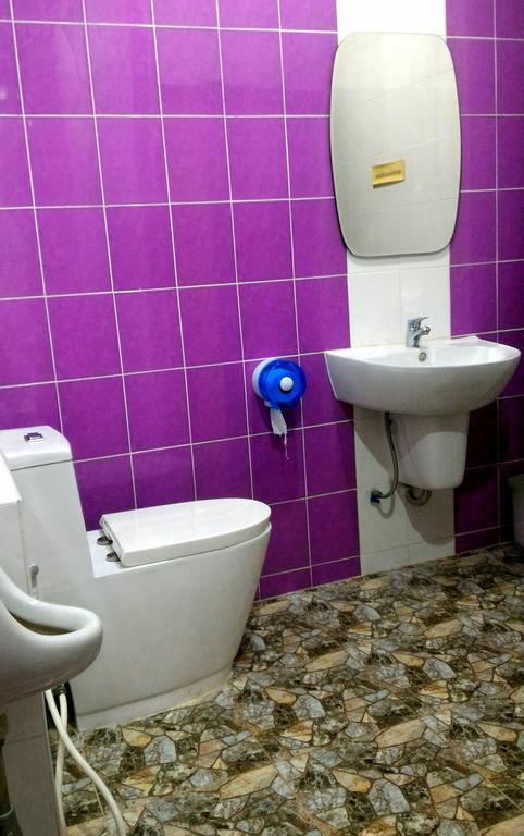 Baan Benjathip Hostel Amphawa Ngoại thất bức ảnh